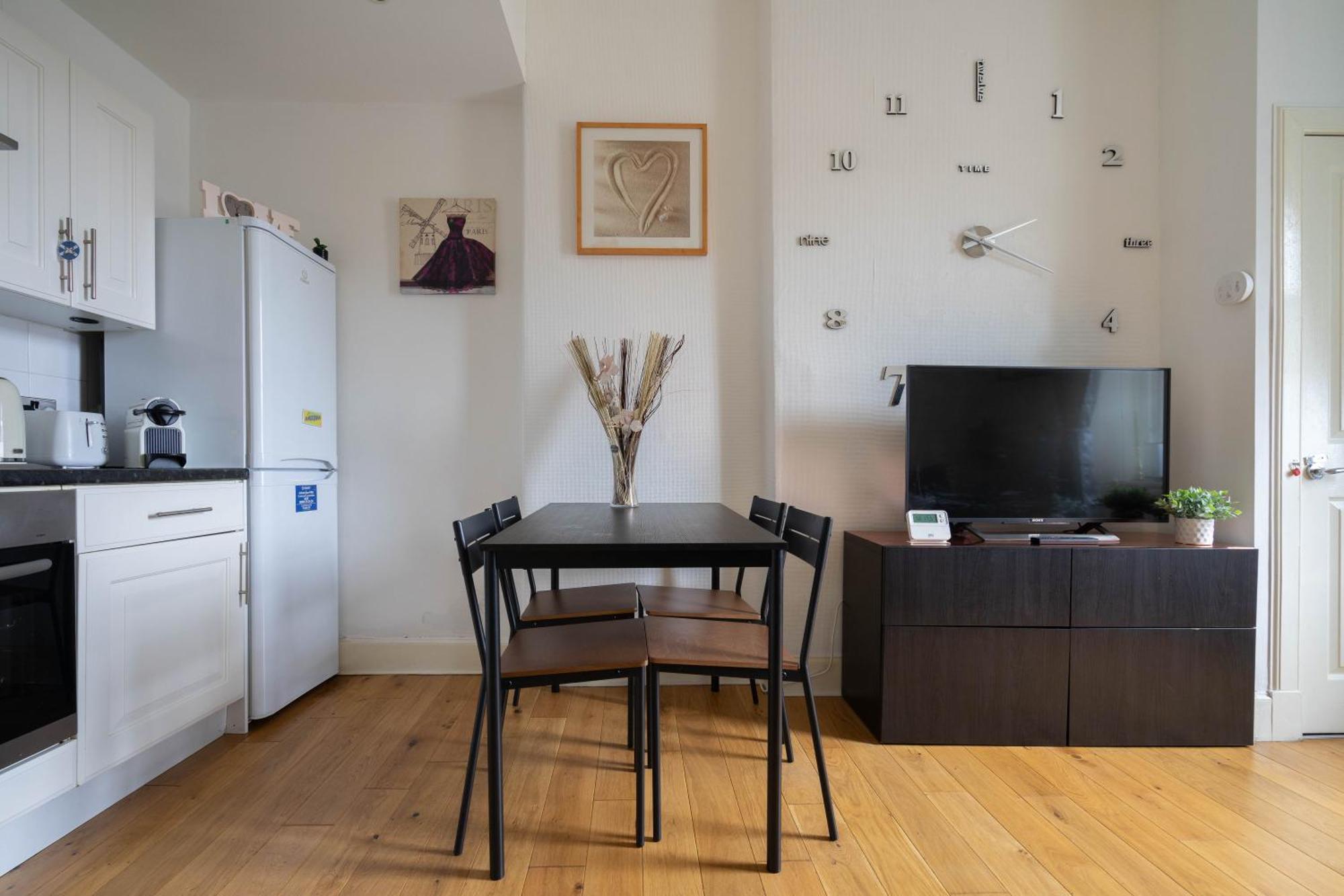 Cosy Leith Escape - Edinburgh City 외부 사진